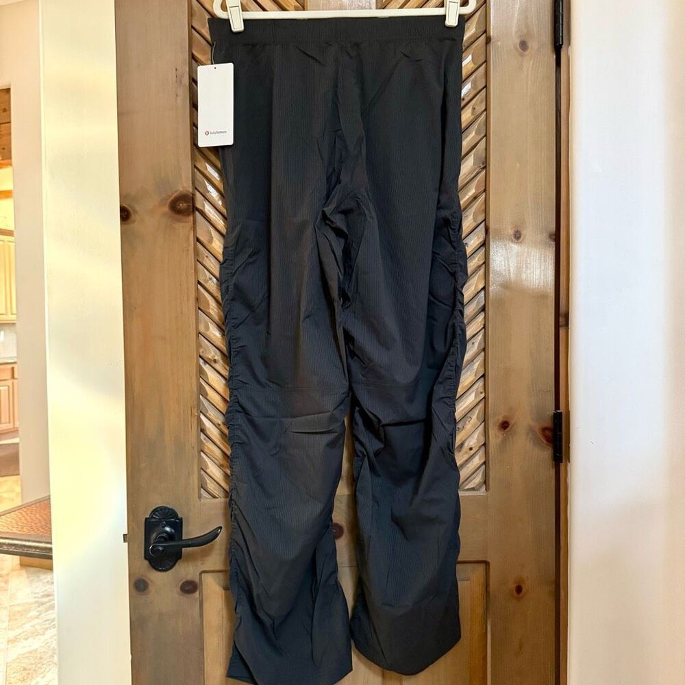 NWT (XL) Lululemon dance studio flat-front slim fit HR flared pant - Dark Gray